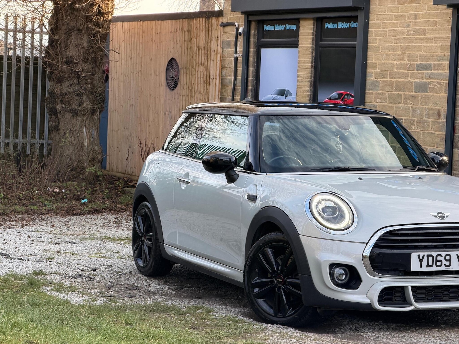 Used MINI Hatch 2019 for sale - 76965443: Photo 17