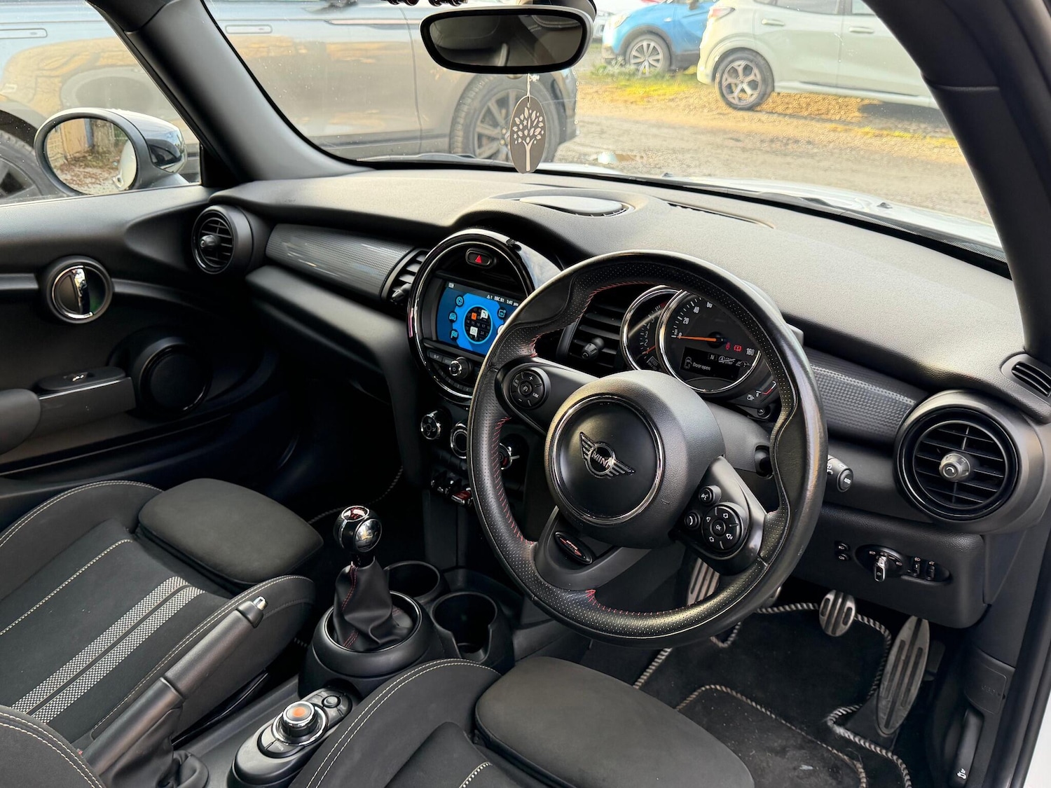 Used MINI Hatch 2019 for sale - 76965443: Photo 22