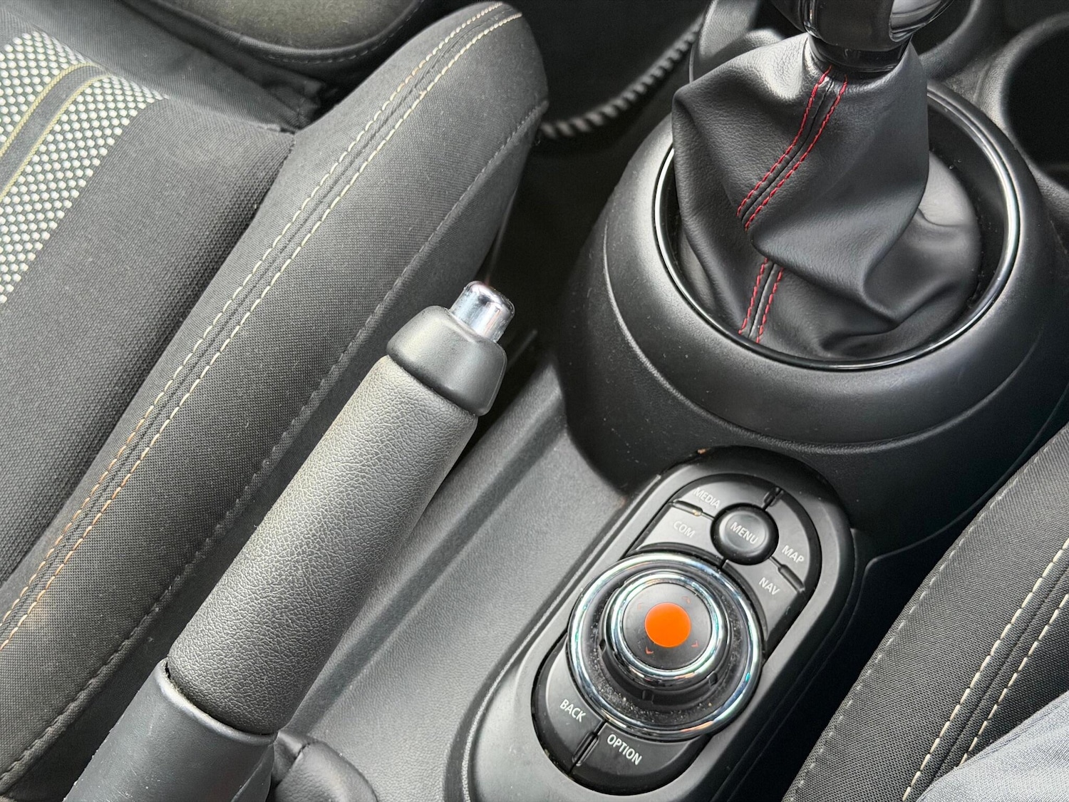 Used MINI Hatch 2019 for sale - 76965443: Photo 25