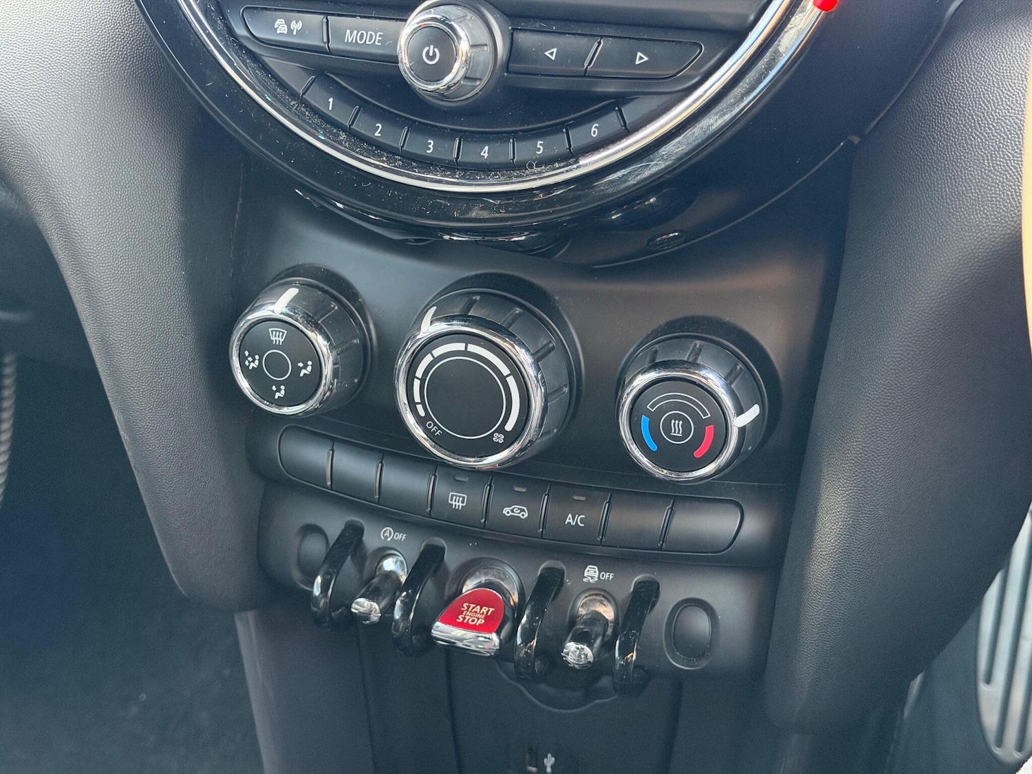 Used MINI Hatch 2019 for sale - 76965443: Photo 27