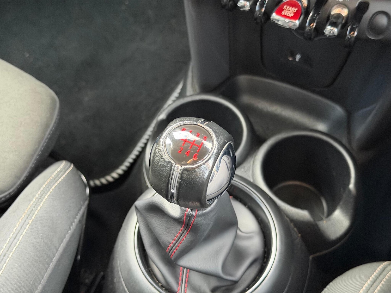 Used MINI Hatch 2019 for sale - 76965443: Photo 28