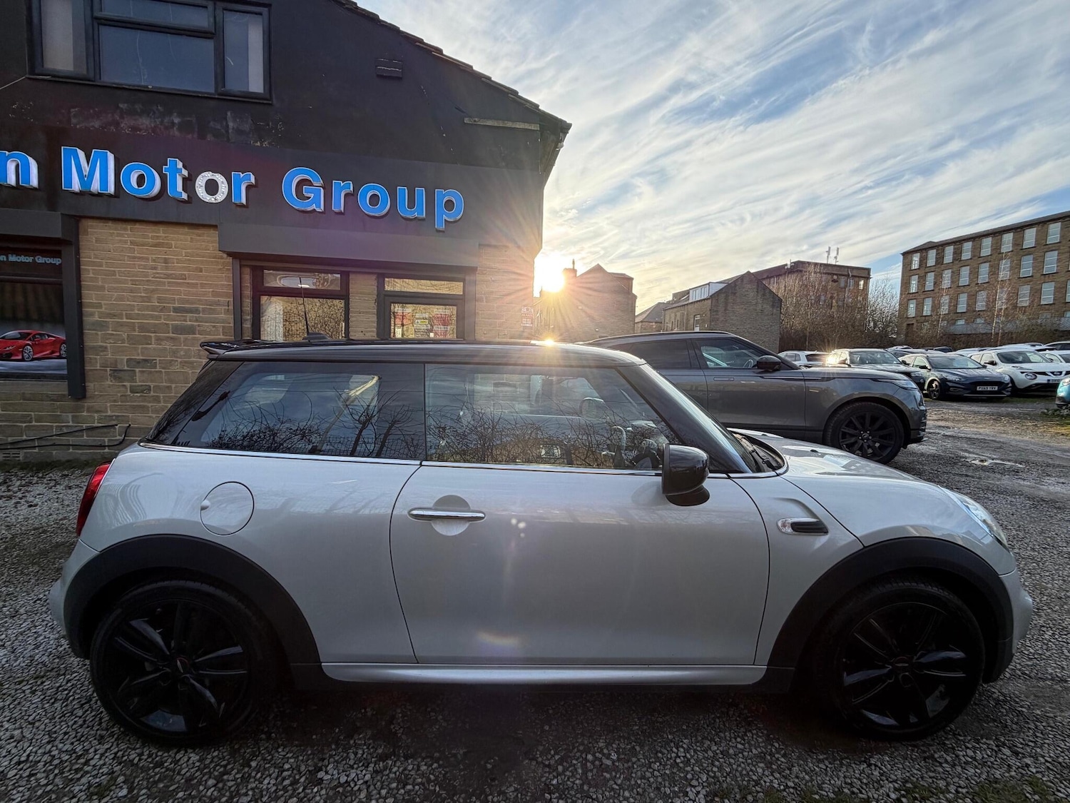 Used MINI Hatch 2019 for sale - 76965443: Photo 6