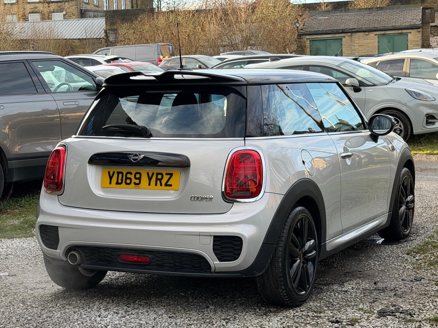 Used MINI Hatch 2019 for sale - 76965443: Photo 7