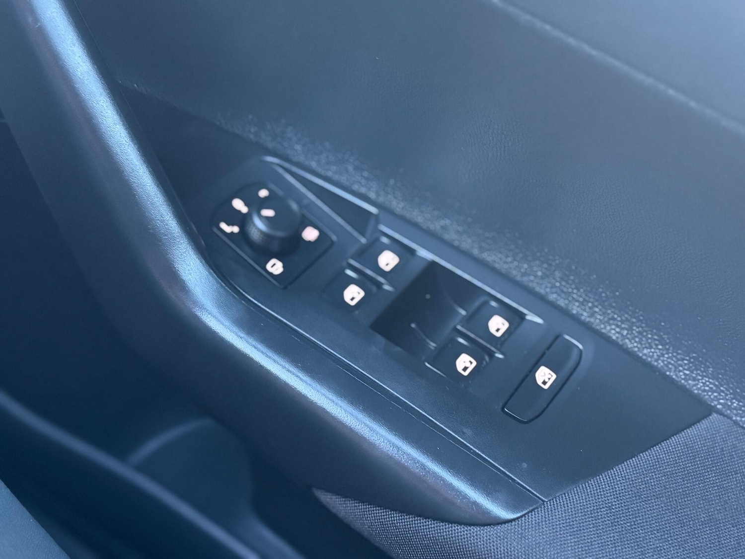 Used Volkswagen Polo 2024 for sale - 76865879: Photo 40