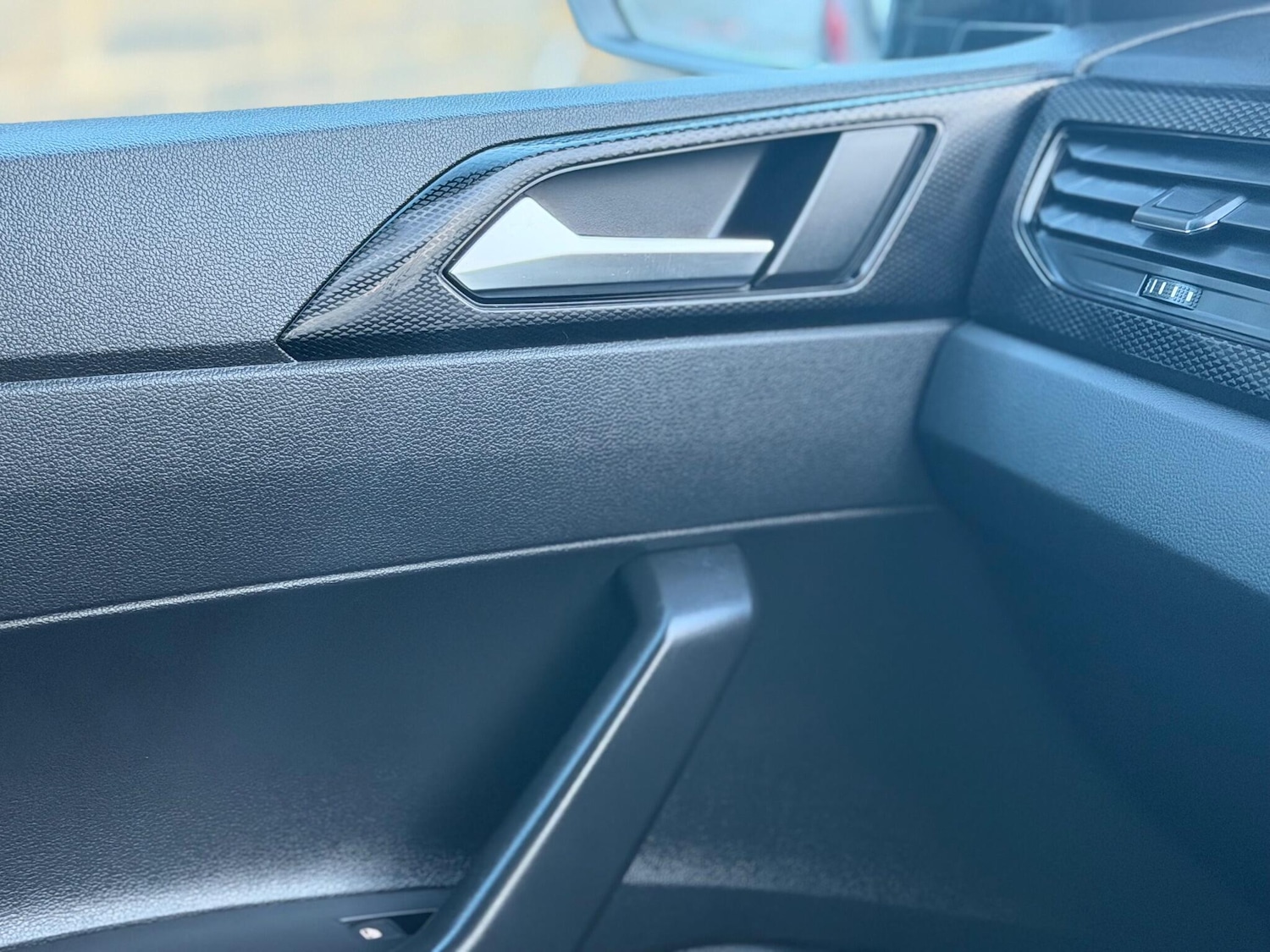 Used Volkswagen Polo 2024 for sale - 76865879: Photo 42