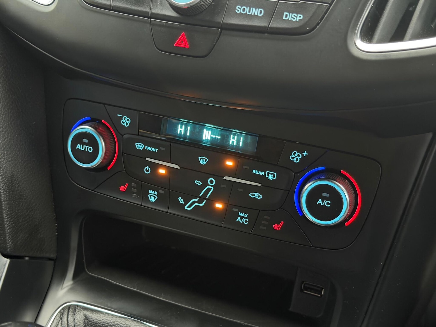 Used Ford Focus 2016 for sale - 77028896: Photo 13