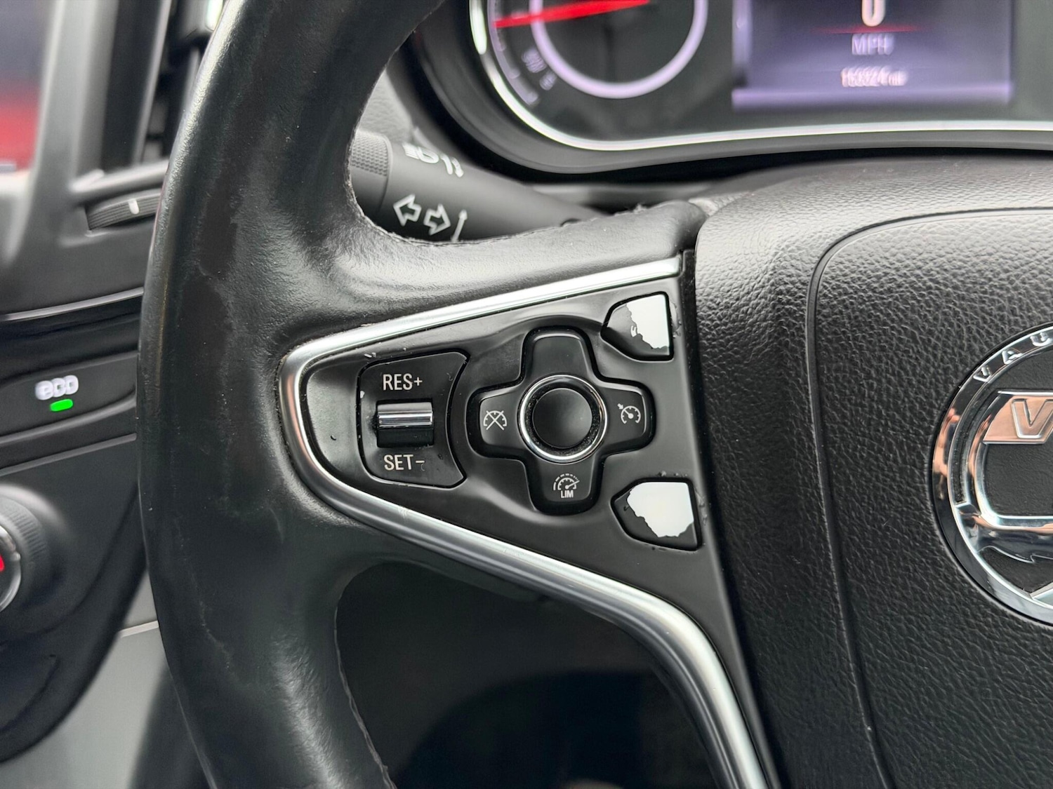 Used Vauxhall Insignia 2015 for sale - 77440993: Photo 36