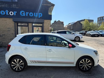 Used Volkswagen Polo 2017 for sale - 78375780: Photo