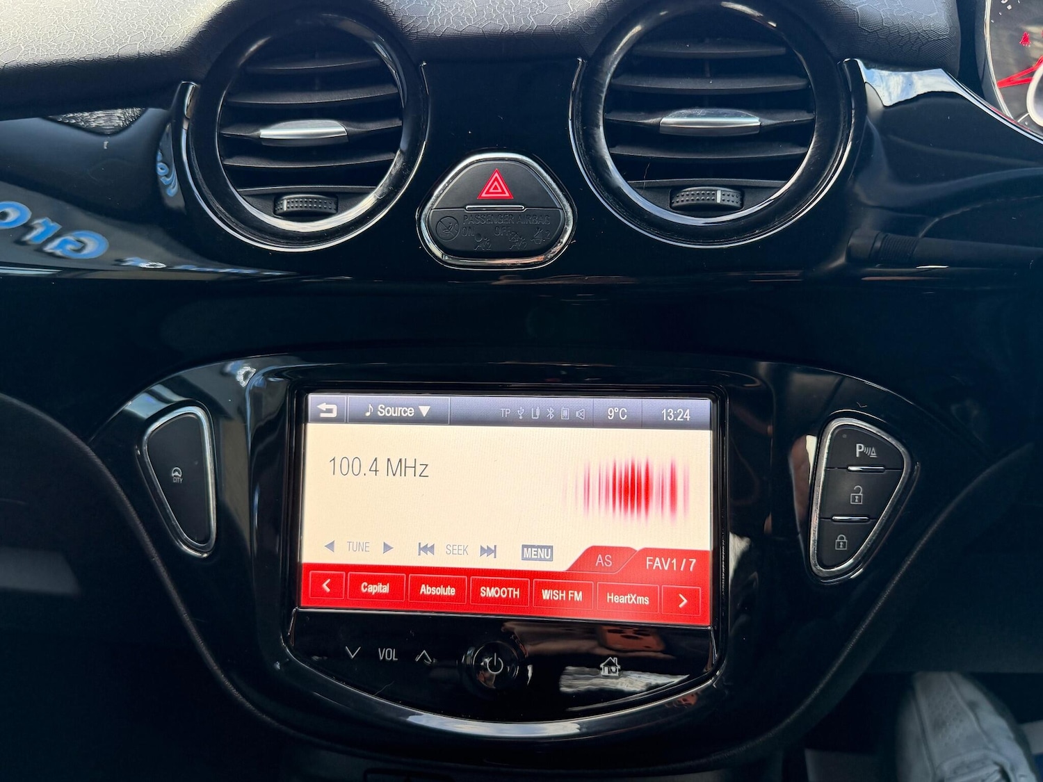 Used Vauxhall ADAM 2015 for sale - 76866126: Photo 17