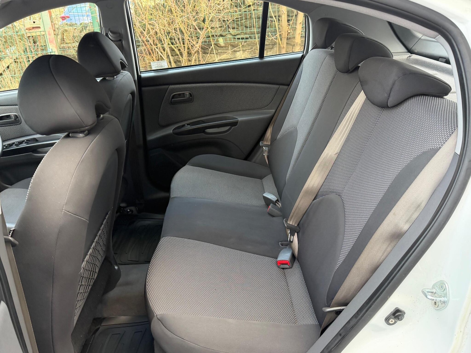 Used Kia Rio 2010 for sale - 77053985: Photo 21