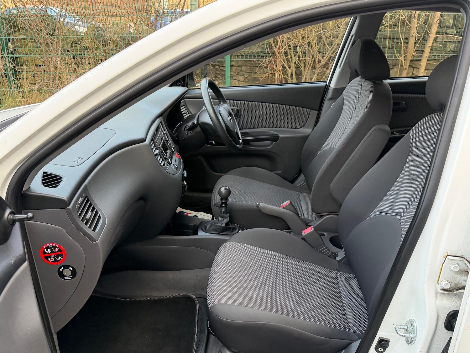 Used Kia Rio 2010 for sale - 77053985: Photo 24