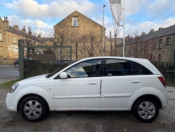 Used Kia Rio 2010 for sale - 77053985: Photo