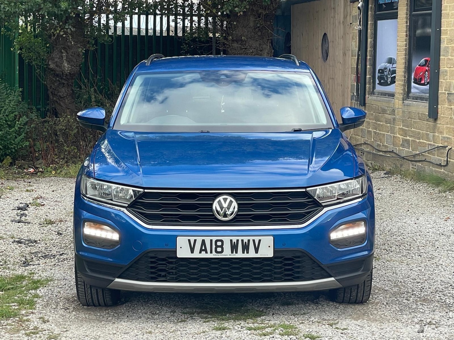 Used Volkswagen T-Roc 2018 for sale - 77131743: Photo 14