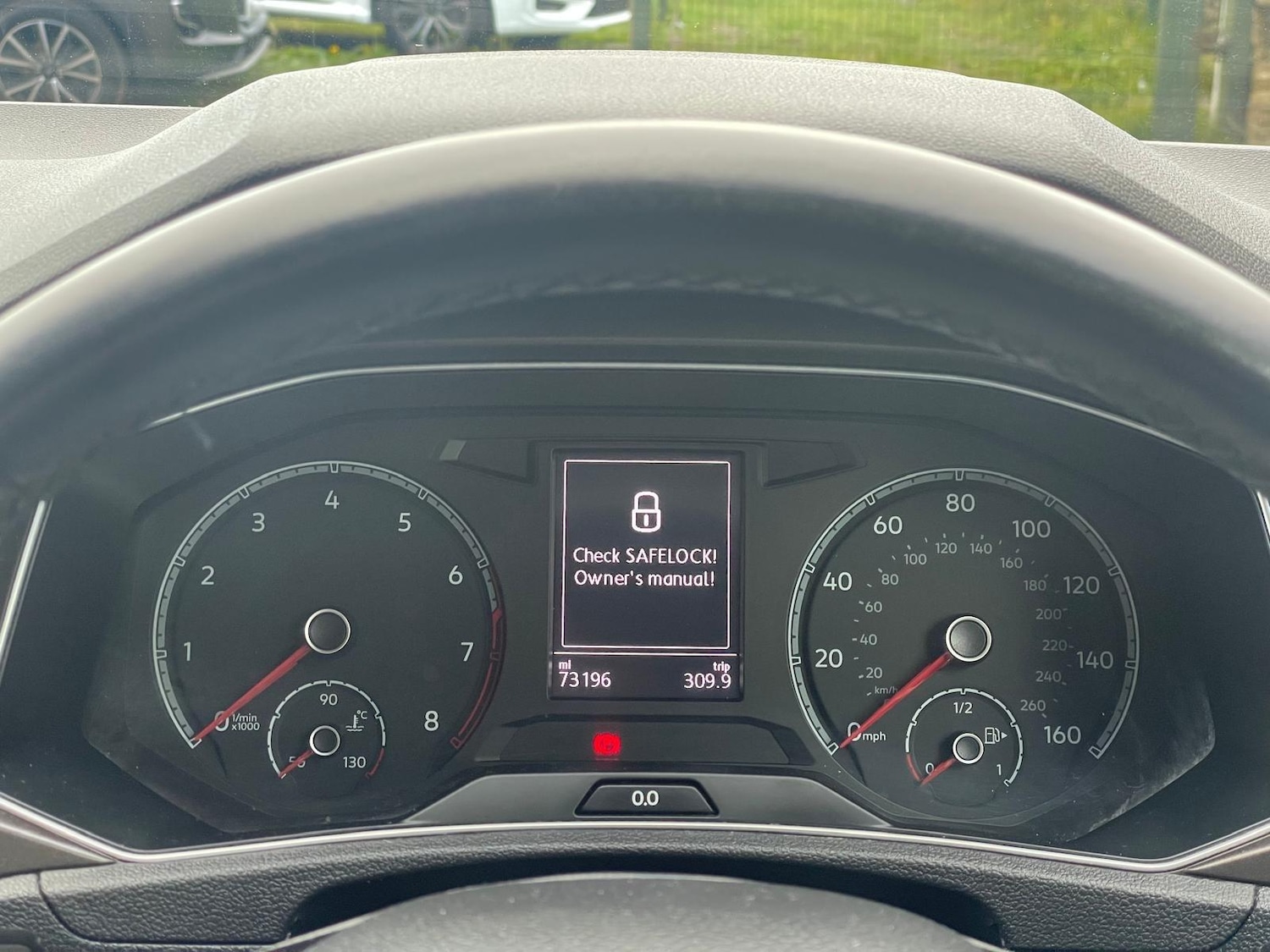 Used Volkswagen T-Roc 2018 for sale - 77131743: Photo 32