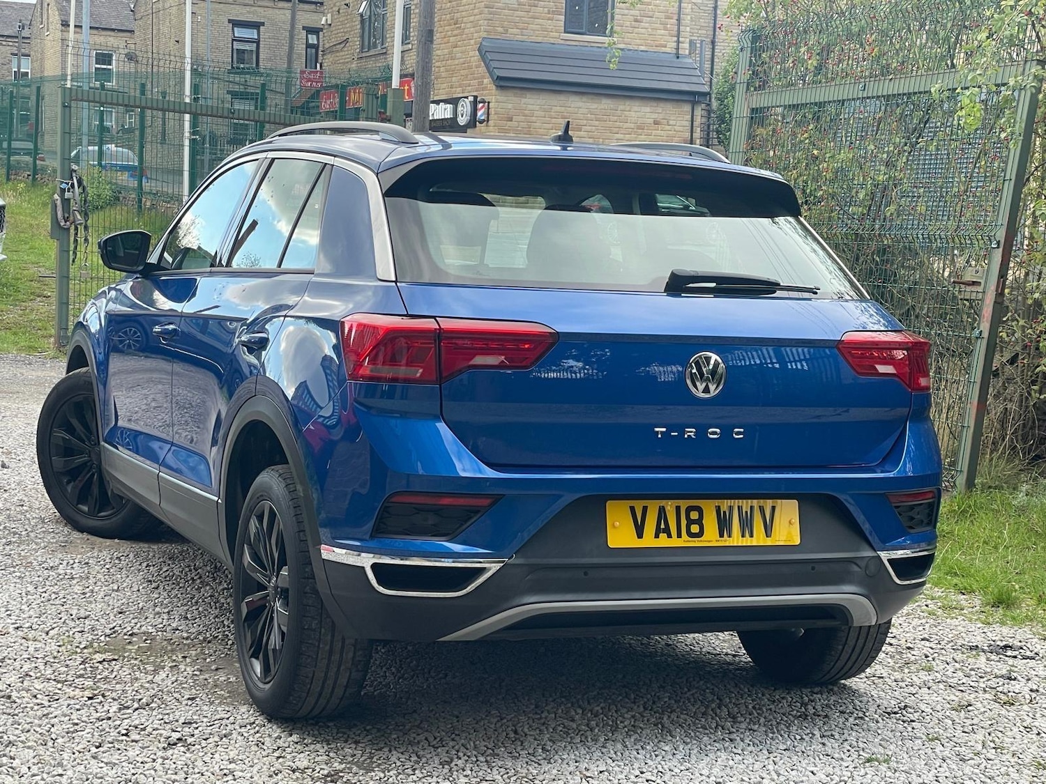 Used Volkswagen T-Roc 2018 for sale - 77131743: Photo 4