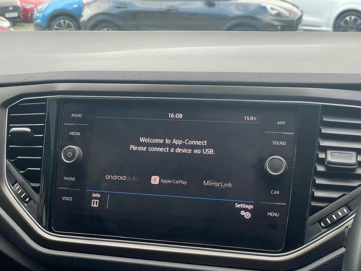 Used Volkswagen T-Roc 2018 for sale - 77131743: Photo 40