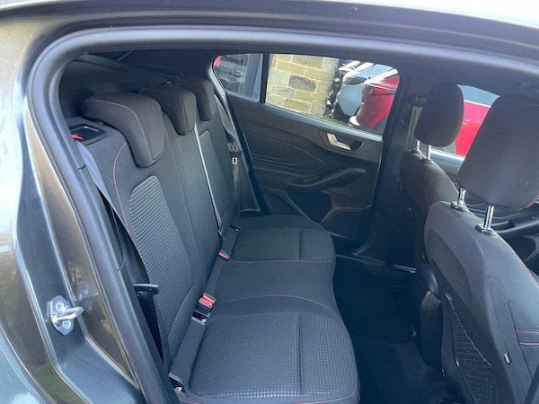 Used Ford Focus 2023 for sale - 76314757: Photo 17