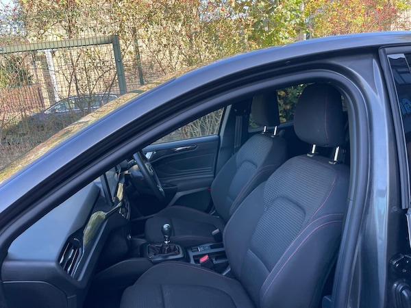Used Ford Focus 2023 for sale - 76314757: Photo 25