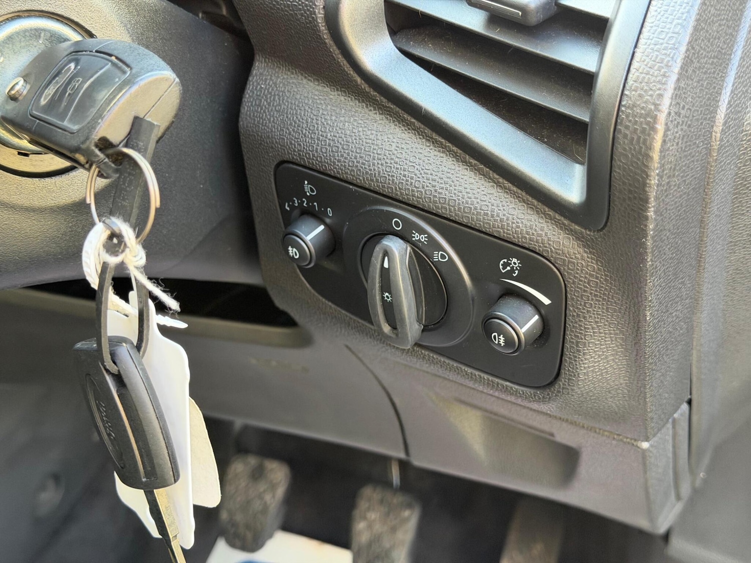 Used Ford Ecosport for sale - 78057975: Photo 15