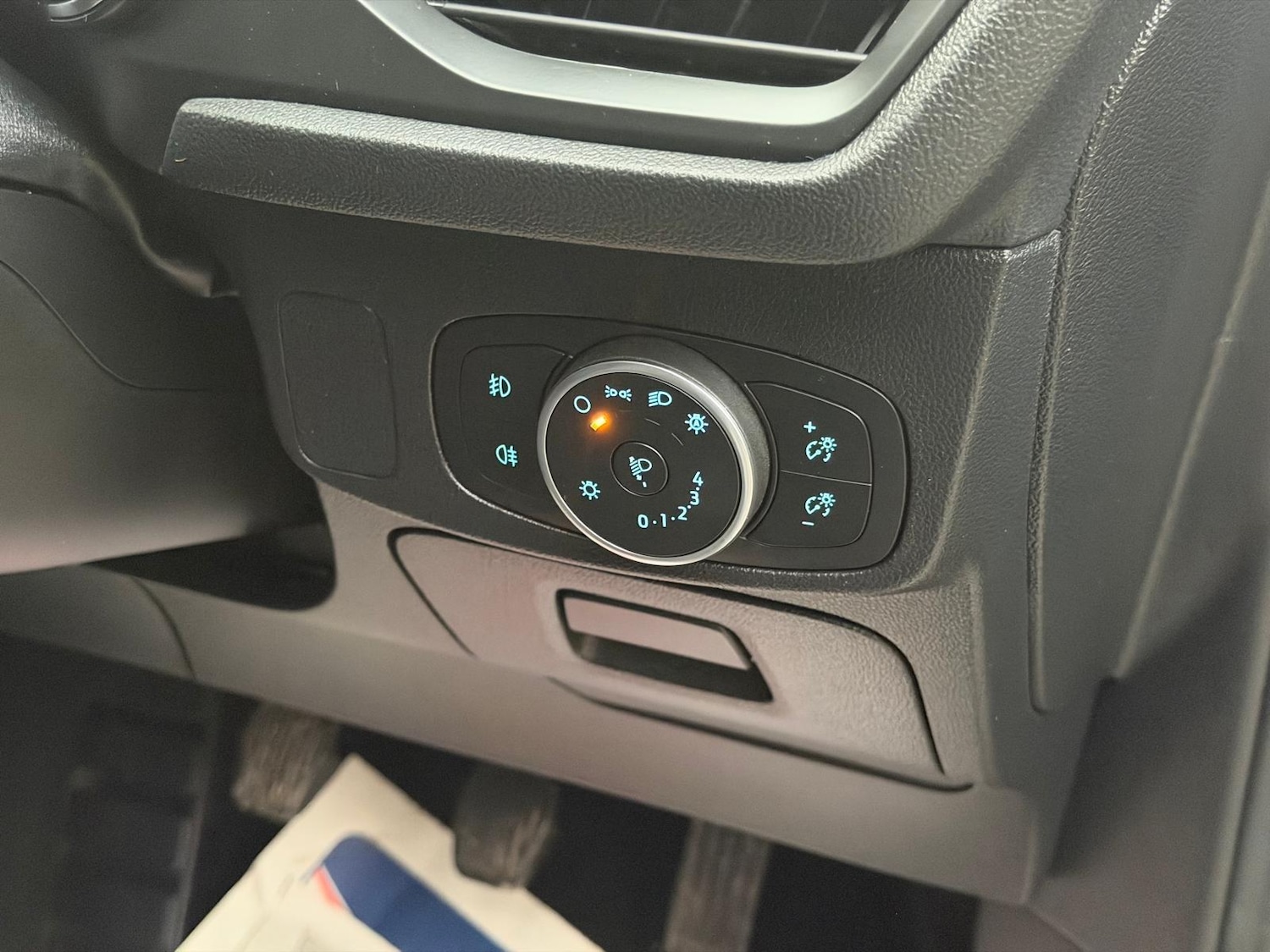 Used Ford Focus for sale - 76485924: Photo 11