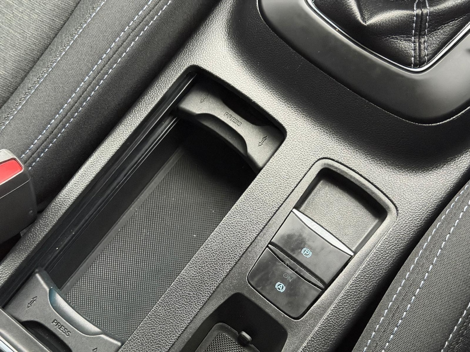 Used Ford Focus for sale - 76485924: Photo 29