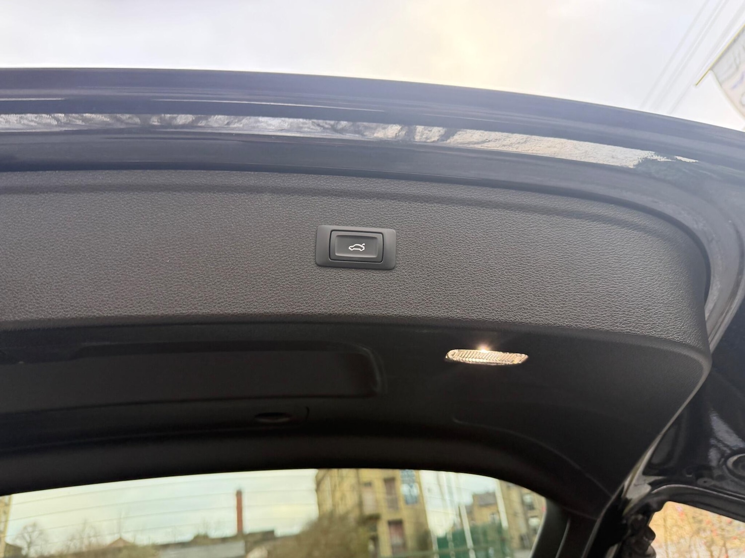 Used Audi Q5 2018 for sale - 77052465: Photo 19