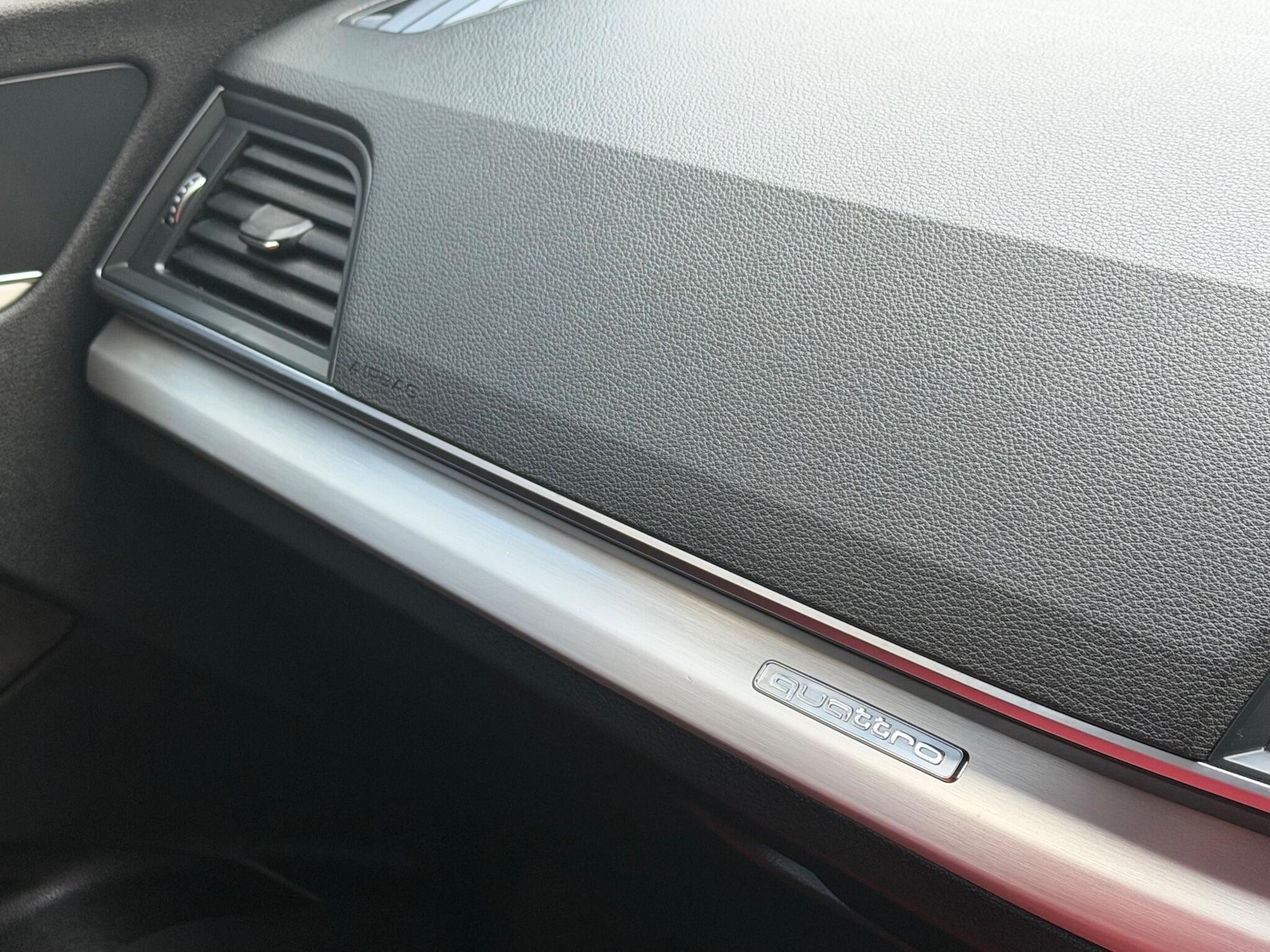 Used Audi Q5 2018 for sale - 77052465: Photo 38