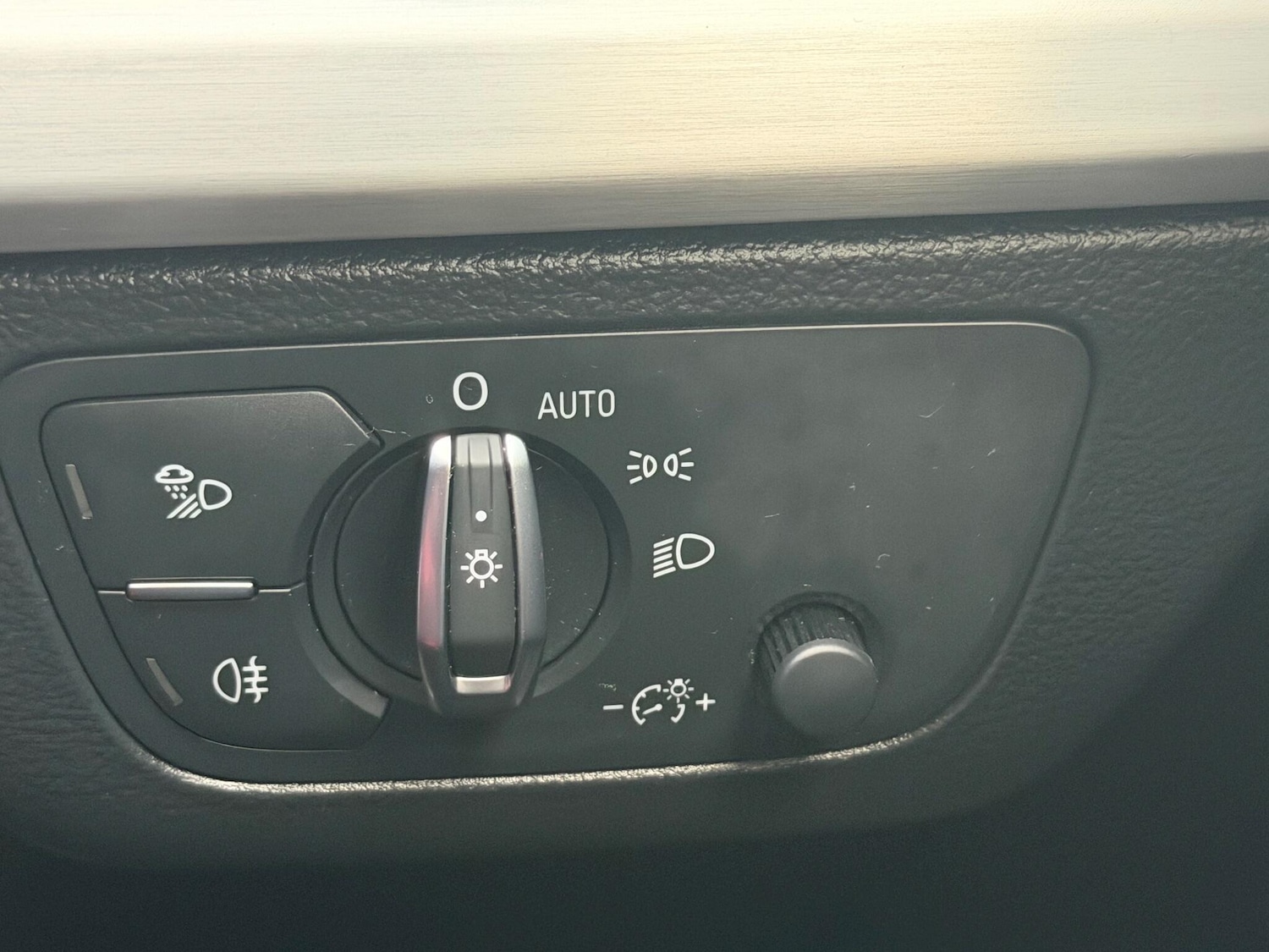 Used Audi Q5 2018 for sale - 77052465: Photo 44