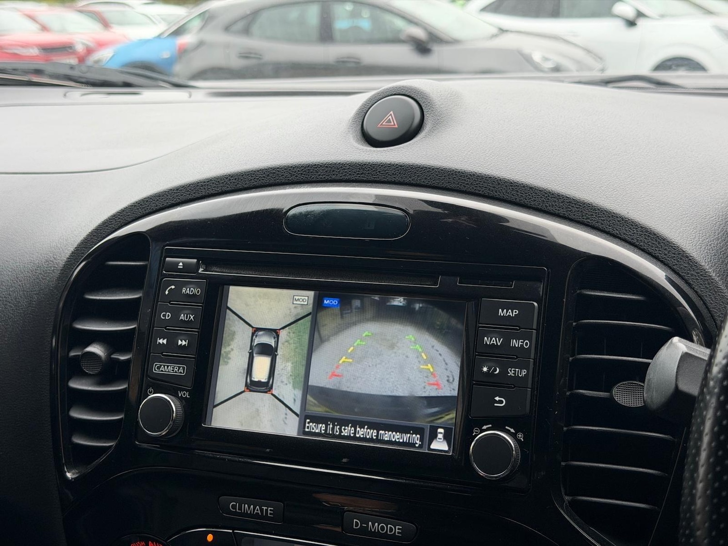 Used Nissan Juke 2017 for sale - 76499945: Photo 32