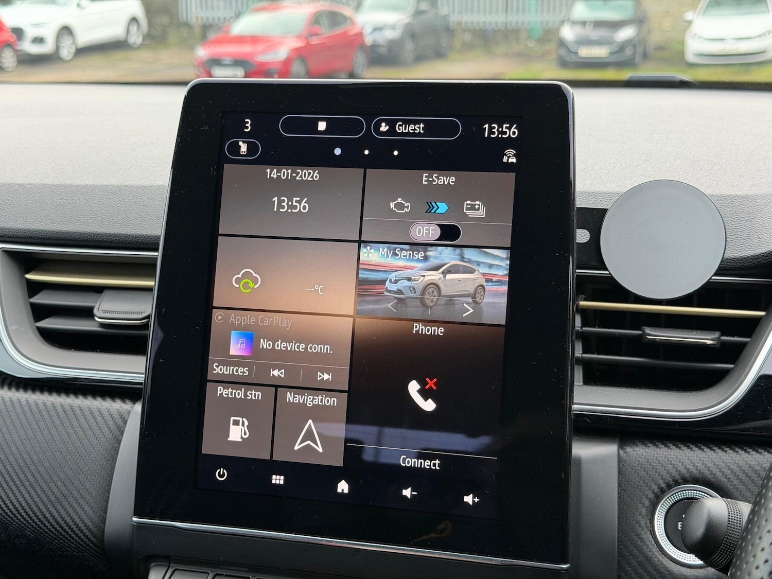 Used Renault Captur for sale - 77216332: Photo 10