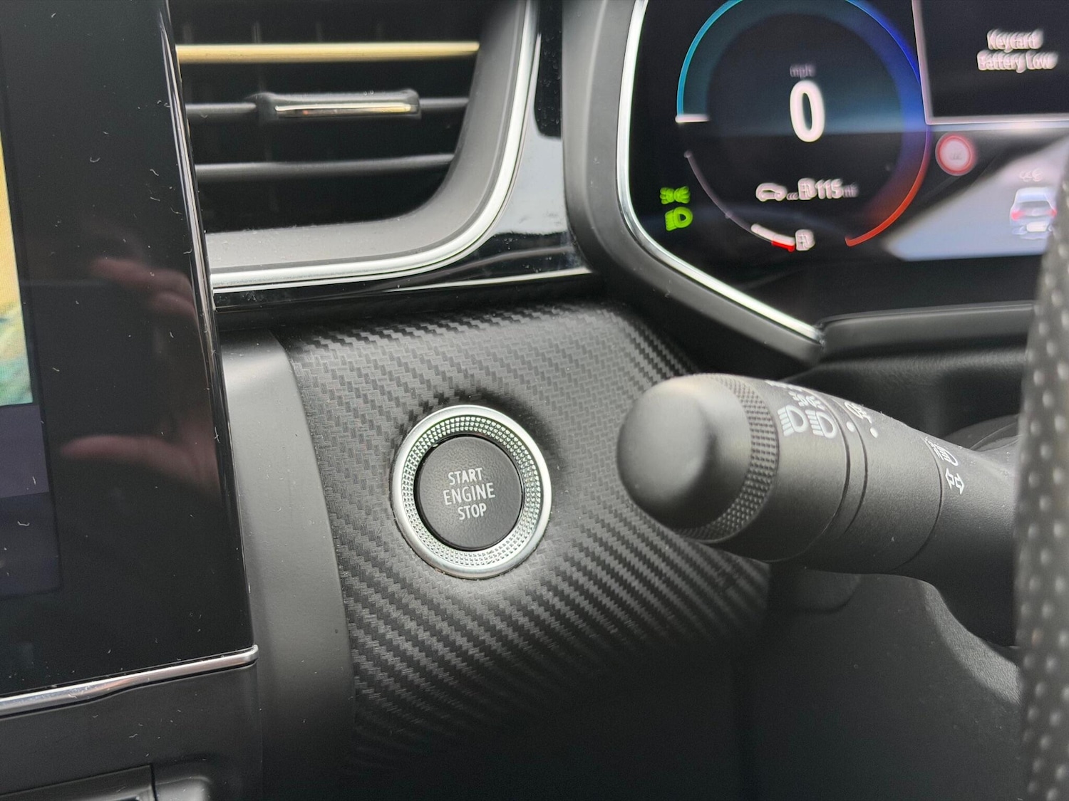 Used Renault Captur for sale - 77216332: Photo 21