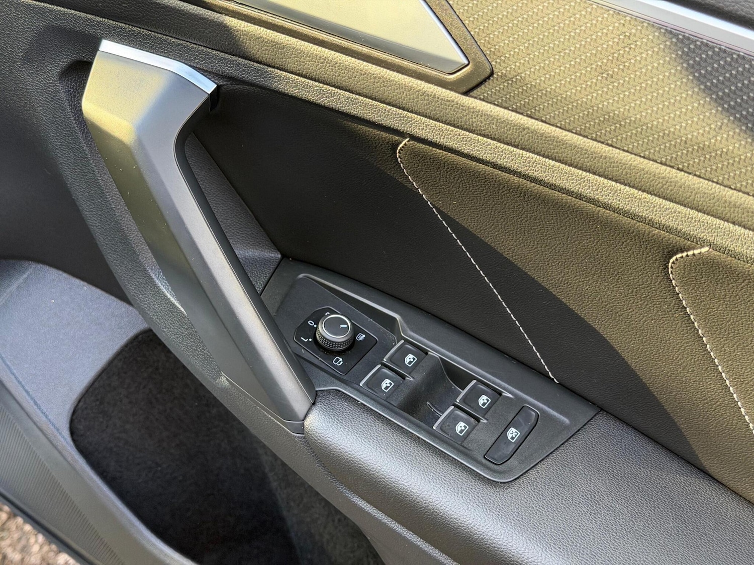 Used Volkswagen Tiguan 2023 for sale - 76666995: Photo 30