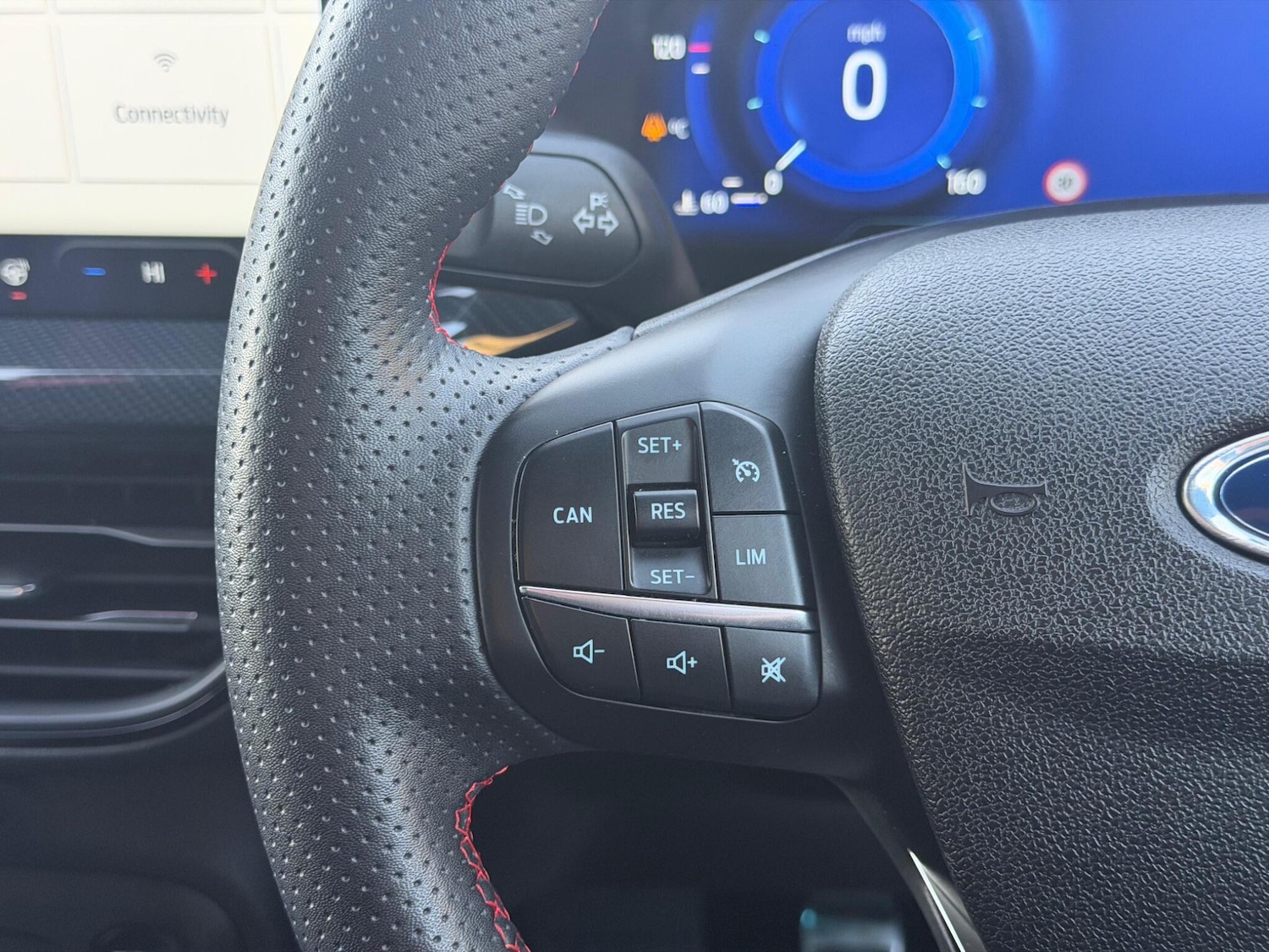 Used Ford Focus 2023 for sale - 76714150: Photo 17