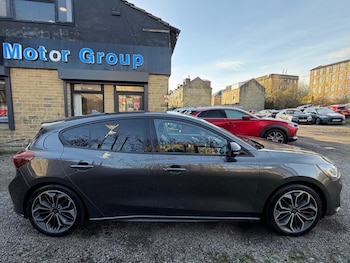 Used Ford Focus 2023 for sale - 76714150: Photo