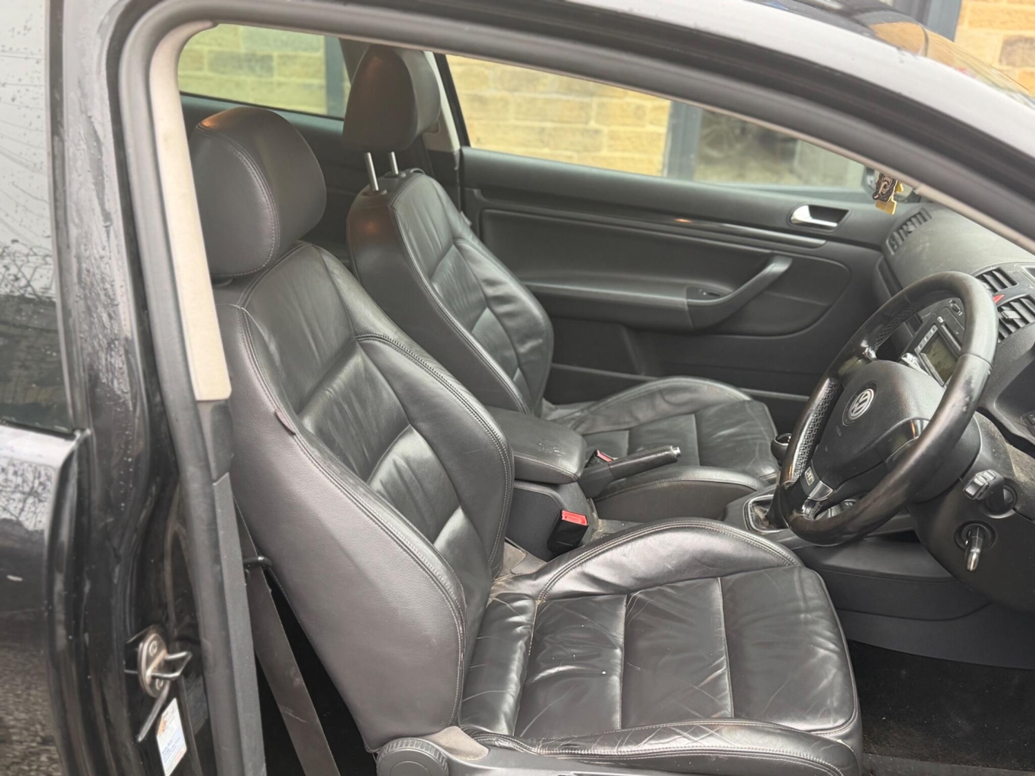 Used Volkswagen Golf 2009 for sale - 77305375: Photo 9