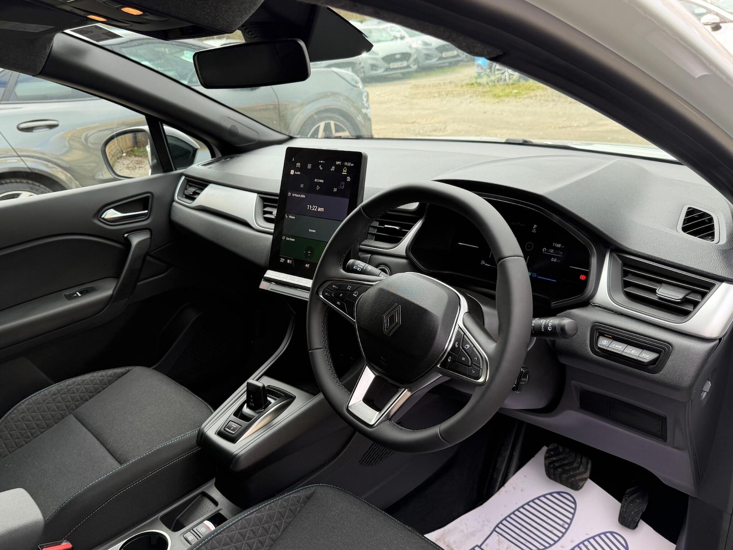 Used Renault Captur for sale - 77824719: Photo 23