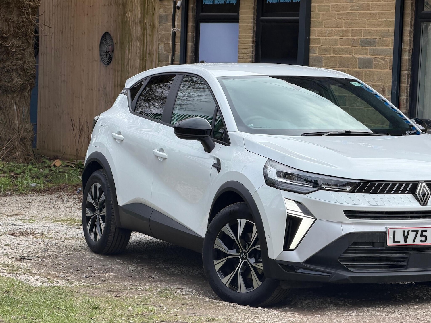 Used Renault Captur for sale - 77824719: Photo 9