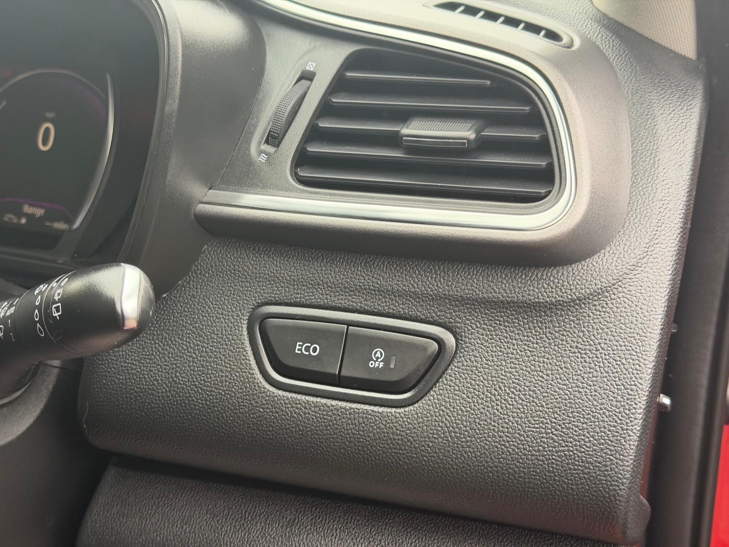 Used Renault Kadjar for sale - 77441331: Photo 28