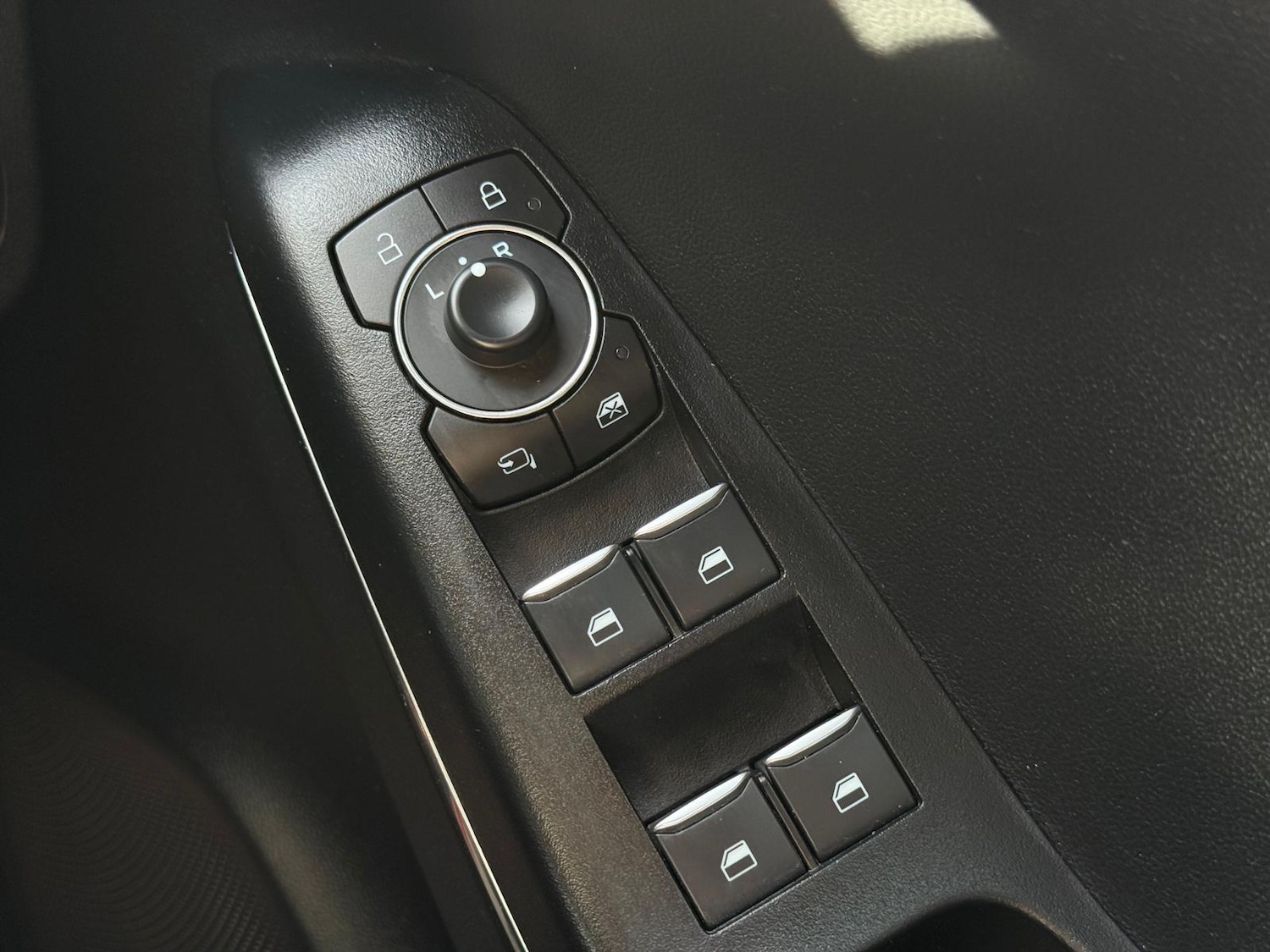 Used Ford Puma 2023 for sale - 76388164: Photo 31