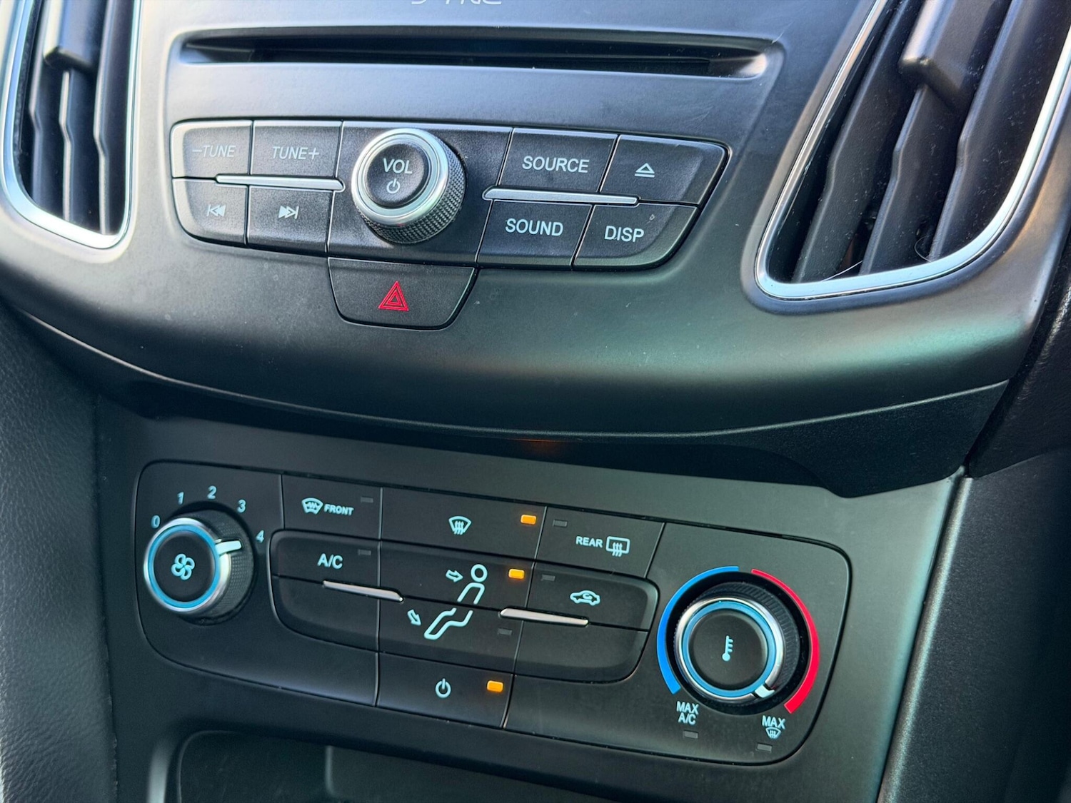 Used Ford Focus 2017 for sale - 76644606: Photo 13