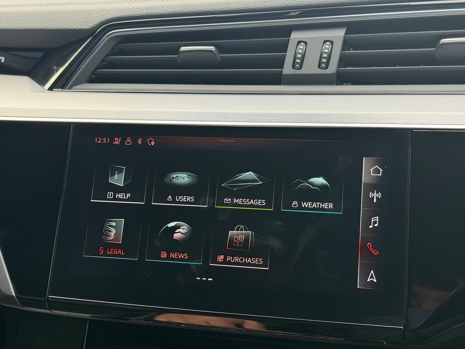 Used Audi e-tron 2022 for sale - 77074453: Photo 44