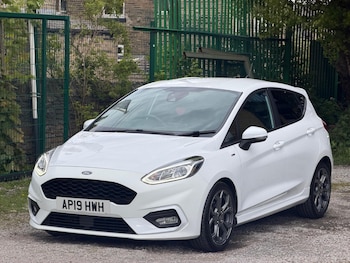 Used Ford Fiesta 2019 for sale - 78600761: Photo