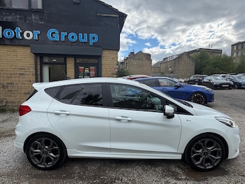 Used Ford Fiesta 2019 for sale - 78600761: Photo
