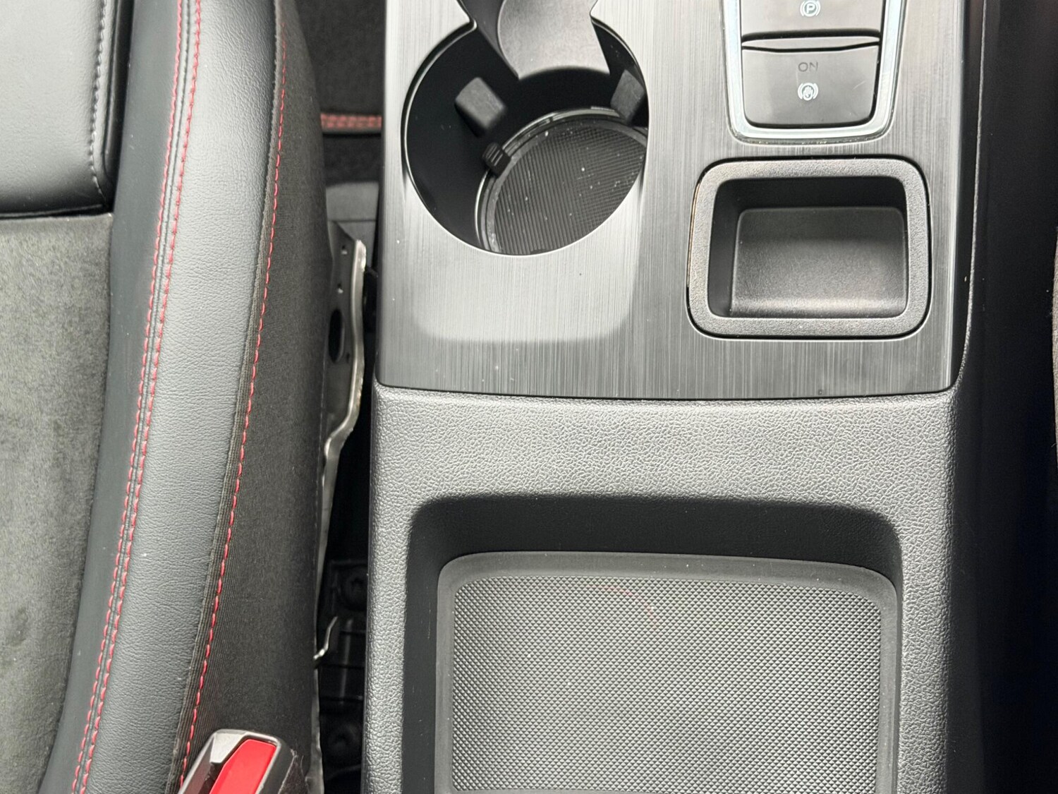 Used Ford Kuga for sale - 77496671: Photo 28