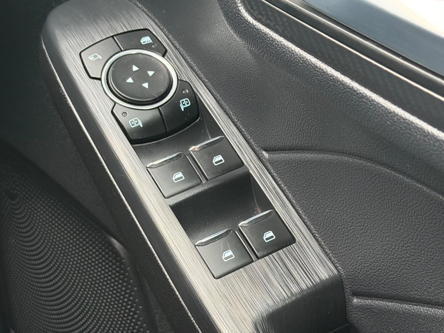 Used Ford Kuga for sale - 77496671: Photo 32