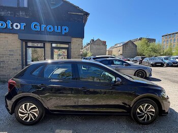 Used Volkswagen Polo 2024 for sale - 78461317: Photo