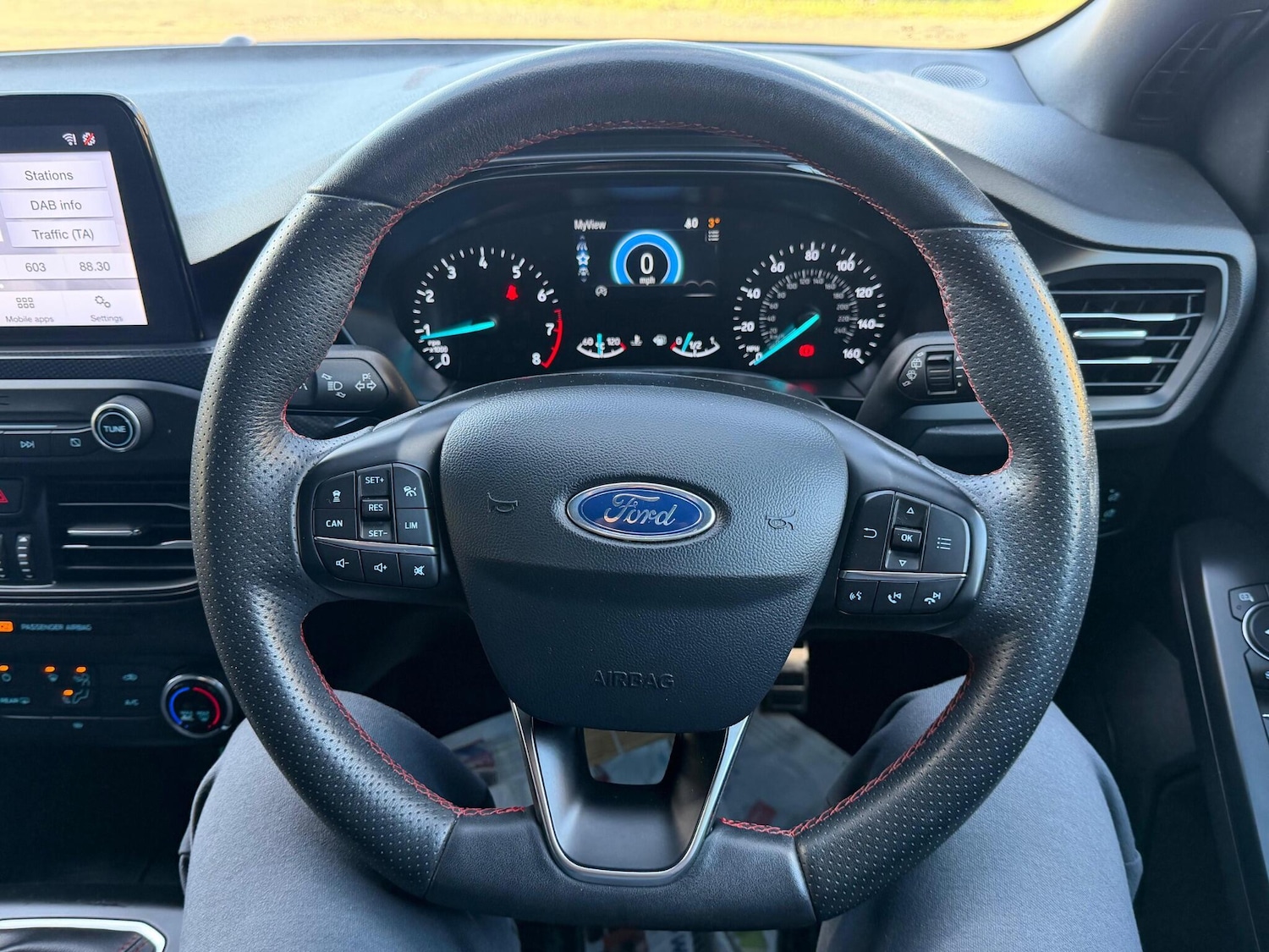 Used Ford Focus 2019 for sale - 76666770: Photo 14