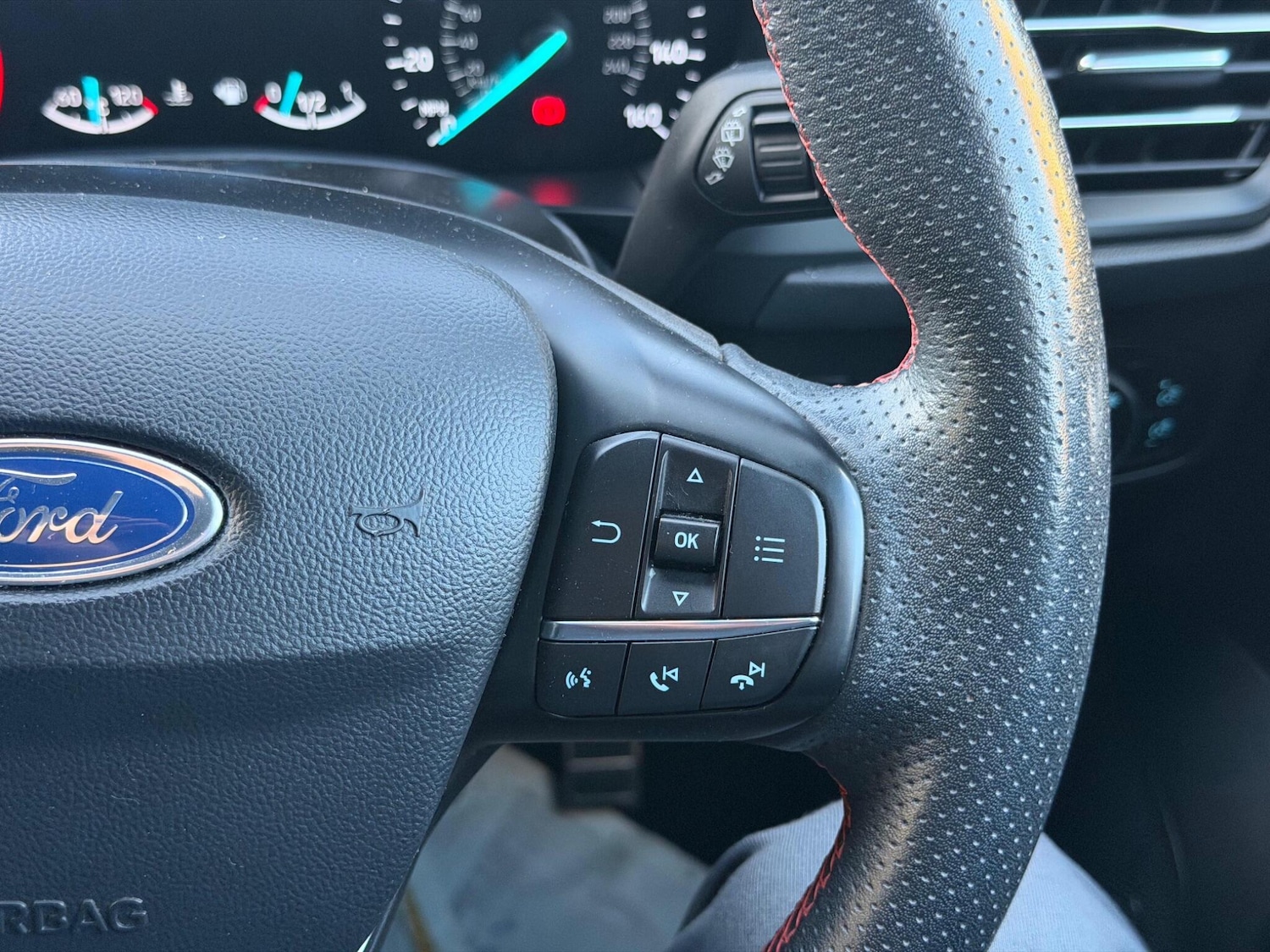 Used Ford Focus 2019 for sale - 76666770: Photo 20