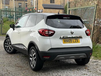 Used Renault Captur 2019 for sale - 76472559: Photo