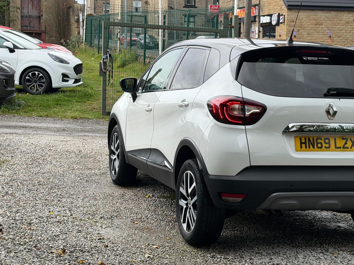 Used Renault Captur 2019 for sale - 76472559: Photo 9